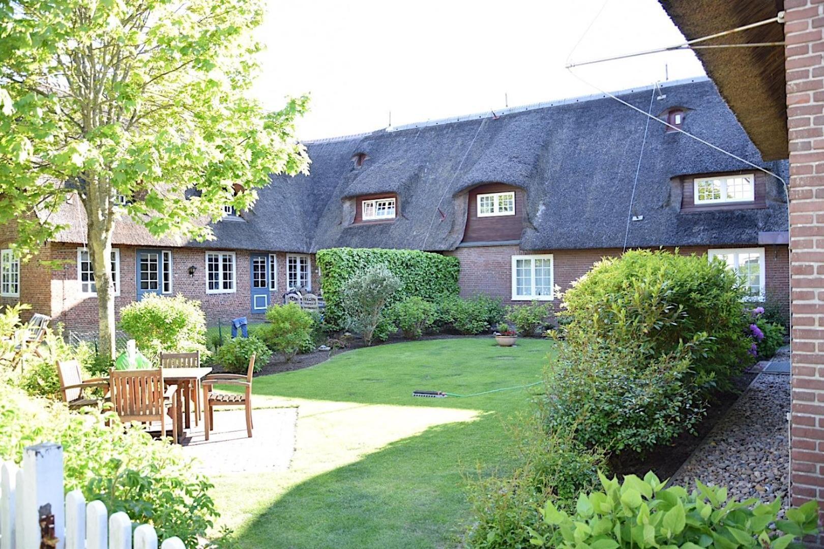 Ferienwohnung Unter Reet Westerland Exterior photo